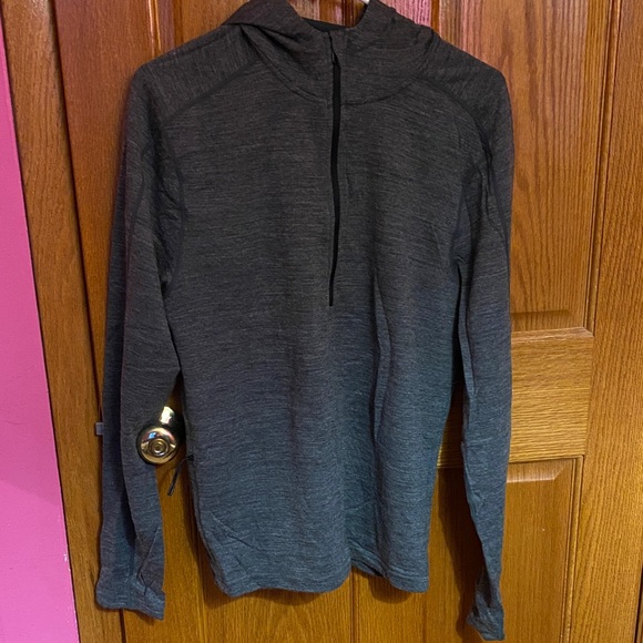 VRST Other - Grey VRST Pullover